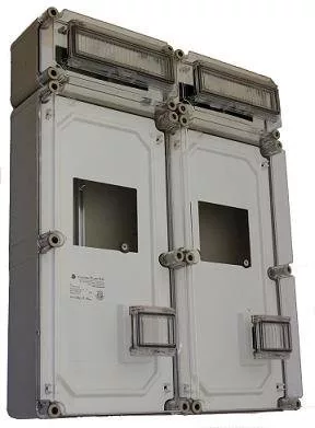 Csatari Plast CSP 34365500 PVT 6060 Á-V Fm ÁK Háromfázisú, két mérőhelyes, nappali és vezérelt fogyasztásméréshez (Szekrény mérete :600x750x170mm)